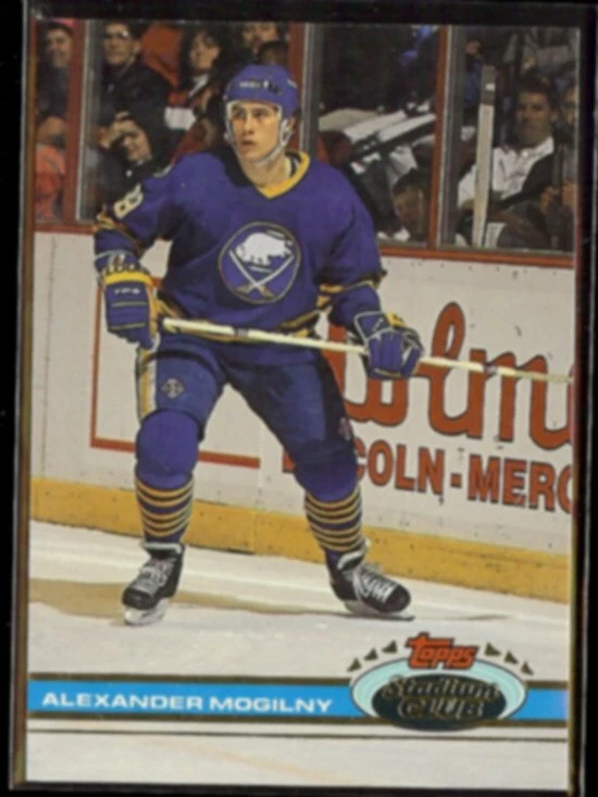 ALEXANDER MOGILNY 1991 Stadium Club #195.  SABRES - Image 1 of 1