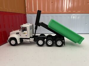 3D Print Roll Off Container Conversion Set For 1/64 Greenlight Mack Granite Dump
