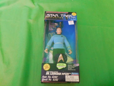 1995 Playmates Star Trek Collector Series Dr Leonard McCoy 9"  Federation Editon Cover