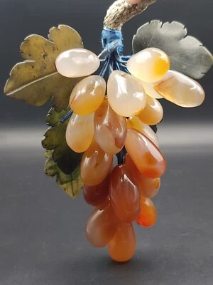 Vintage Chinese Agate Jade Sculpture Grape Leaf Statue Gemstone Home Office Art - Image 1 of 4