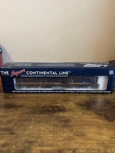 HO Rapido VIA Rail Baggage-Express #9628 NIB - Picture 1 of 8