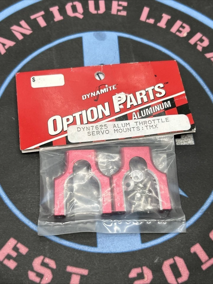 Dynamite Aluminum Throttle Servo Mounts Traxxas T-Maxx Red DYN7625 - Image 1 of 1