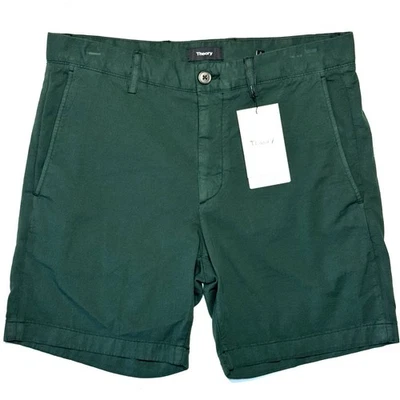 Pantalones Cortos Chinos Theory Para Hombres Zaine 7 pulgadas Algodón Elástico Verde Pino (Precio de venta sugerido por el fabricante $145) Foto 1 de 3