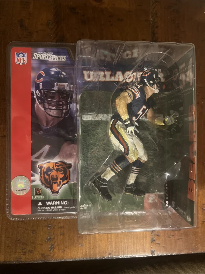 Figura McFarland NFL 2001 Brian Urlacher Bears Dirty Bloody Pants Variante Foto 1 de 3