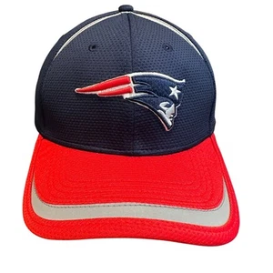 New England Patriots Football New Era 39thirty Hat Cap Stretch Fit Medium Large - Picture 1 of 9