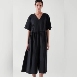 COS Tuta Cropped Gamba Larga Manica Corta Tasche Cotone Sostenibile Elasticizzato S - Foto 1 di 13