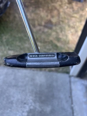 Never Compromise Blade Putter – Classic Insert Face – Right-Handed - Image 1 of 3
