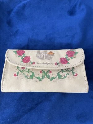 Leather Wallet Guadalajara Mexico Bi-fold Tan Floral - Image 1 of 4