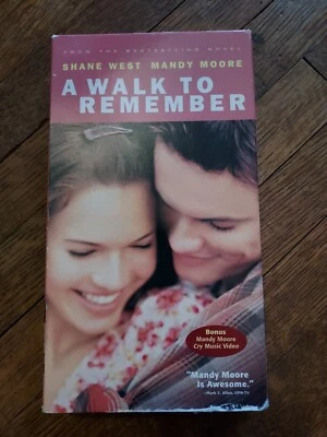 A Walk To Remember VHS 2002 Mandy Moore New - Image 1 of 2