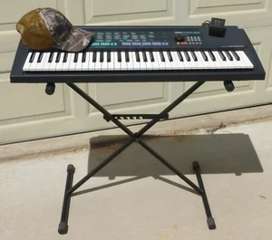 Yamaha PSR-150 Electronic Keyboard AWM Stereo w/Stand Tested/Works Great    - Picture 1 of 10