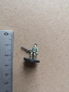 AXIS & ALLIES RED DEVIL CAPTAIN // 25/48 /MINIATURE NO CARD P361 - Imagen 1 de 1