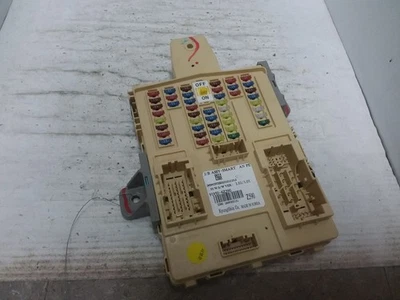 Cabin Fuse Junction Box 2017 Hyundai Santa Fe 94021-4Z010 - Image 1 of 4