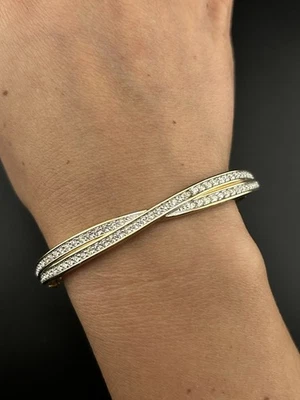 Brazalete Brazalete Chapado en Oro Diseño Cruzado Cristal Swarovski Foto 1 de 4