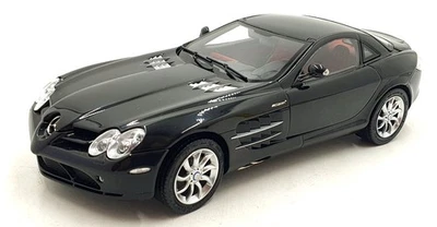CMC 1/18 Scale Diecast DC18924E - Mercedes-Benz SLR McLaren - Black - Image 1 of 4