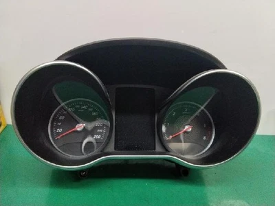 Mercedes-Benz C220 2016 grupos de instrumentos A2059003418 Foto 1 de 4