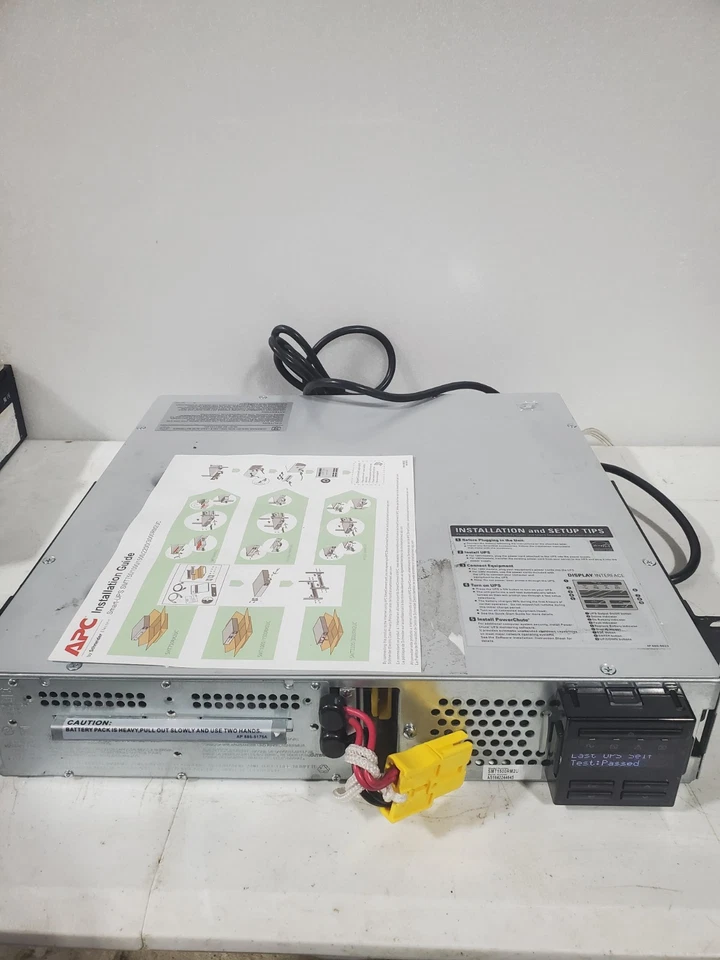 APC Smart UPS 1500 SMT15000RM2UC Netcard No Batt.  With Rack Mounts - Image 1 of 4