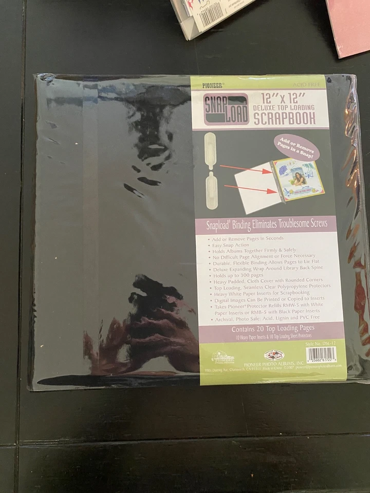 Álbum de recortes Pioneer Snap Load tela cinta negra 12 x 12 páginas blancas Foto 1 de 4