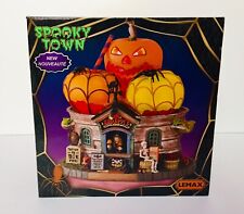  Lemax Spooky Town "The Bad Apple Shop" Brand New- Lighting Excellent
