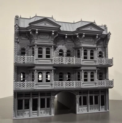 HO Scale 1:87 Hotel Building - Image 1 of 4