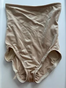 JC Penny Delicates Hi-Waisted Shapewear Nude Size Medium - Picture 1 of 5
