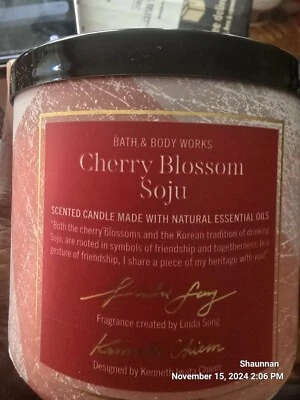 ¡NUEVO! Vela perfumada de 3 mechas Bath & Body Works CHERRY BLOSSOM SOJU 14,5 OZ💝 Foto 1 de 3