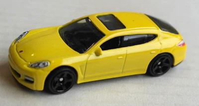 Matchbox Porsche Panamera gelb Auto Car PKW Mattel MBX yellow jaune giallo - Bild 1 von 4