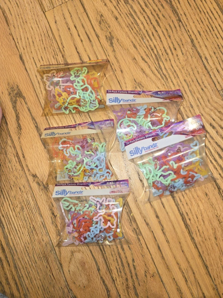 Lote de 5 24 Favores de Fiesta para Niños Silly Bandz Forma Fantasía Foto 1 de 1