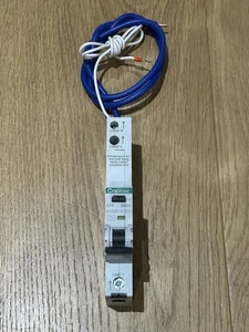 Crabtree Loadstar 16 Amp Tipo C 30mA MCB Rcd Rcbo 6HSR16/030 - Imagen 1 de 2