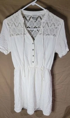 Y2K Womens Small White Boho Crochet Button Dress Crochet V Neck Short Sleeve - Image 1 of 4