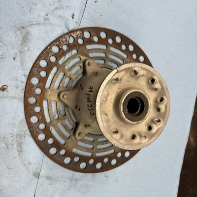 Suzuki RM250 RM 250 RM125 1998 1999 buje de rueda delantera bueno Foto 1 de 2