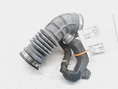 Tubo de admisión de aire para pasajeros 14-15 Infiniti Q50 3,7 L con resonador OEM 165764GB1A Foto 1 de 4