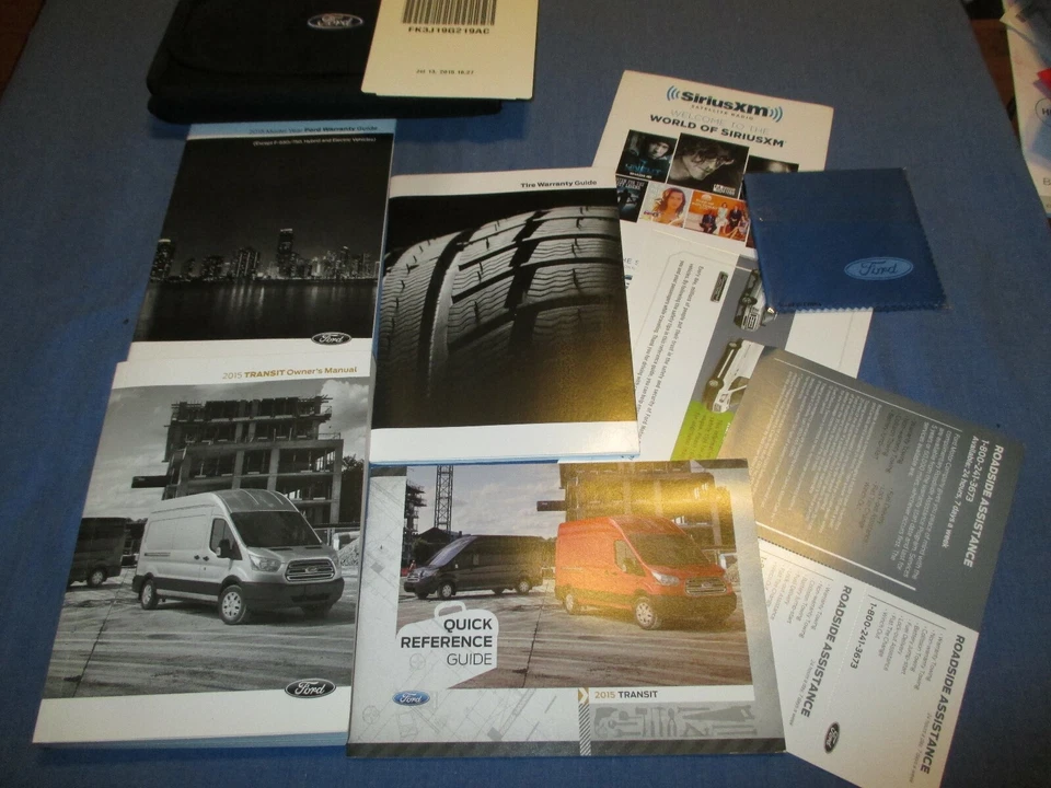 2015 Ford Transit Furgoneta Propietarios Manual Juego Con / Estuche - Imagen 1 de 1