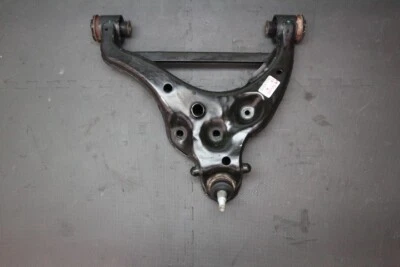 Brazo de control inferior delantero pasajero Ford F-150 2015-2021 4x4 derecho Foto 1 de 4