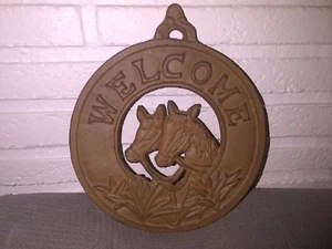Rustic Rust Colored Cast Iron Hanging  Horses WELCOME SIGN 8+" diameter - Picture 1 of 2
