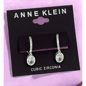 Anne Klein Silver Tone Drop Earrings Fashion Style Shiny Stunning Elegant CZ NWT - Picture 1 of 7