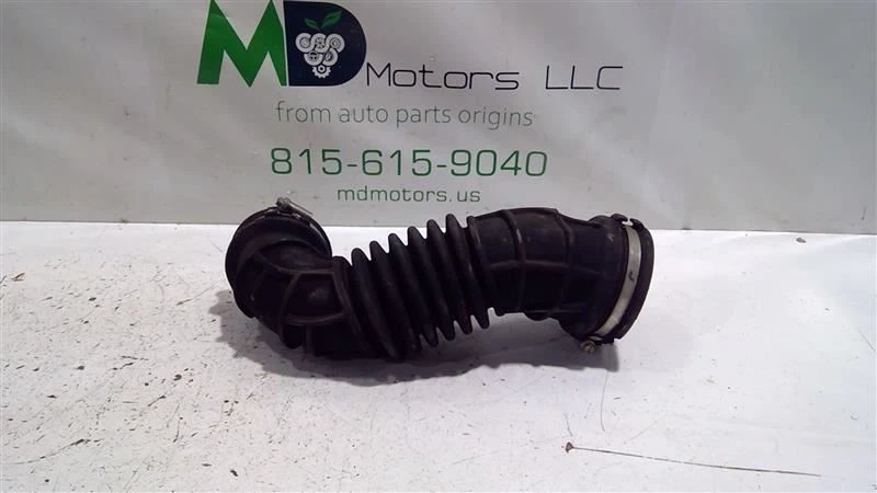 Buick Encore 2018-2021 filtro de aire conducto de salida OEM 95374554 Foto 1 de 3