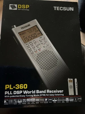 TEC SUN PL-360 World Band Receiver  - Image 1 of 2