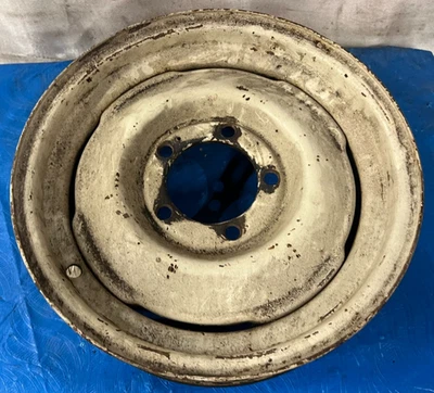 RUEDA DE ACERO WILLYS JEEP FC170 FC-170 15" 5 OREJETAS 15 X 5,5 OEM ENVÍO GRATUITO RR Foto 1 de 4