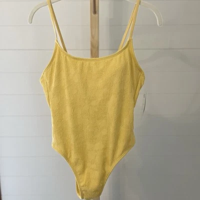 No Boundaries Women's Hibiscus One Piece Monokini Yellow Size M NWT - Изображение 1 из 4