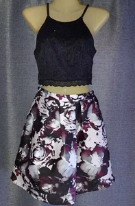 2 Piece BCX Dress Prom Homecoming Semi Formal w/ Pockets sz 3 Black Plum Floral - Picture 1 of 12