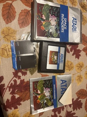 Space Invaders (Atari 5200, 1982) Game Cartridge w/Mnl & Box - Image 1 of 4