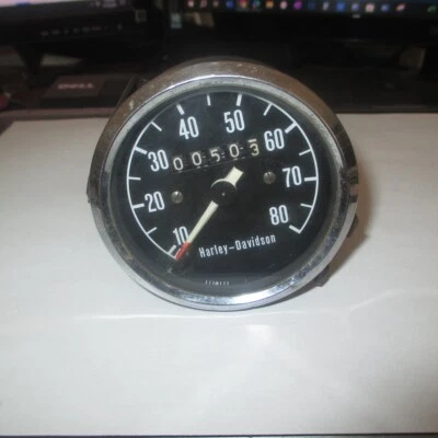 HARLEY DAVIDSON Speedometer w/ Mileage 00/104/56 1.72 W=1.15 GERMANY Gauge - Image 1 of 4