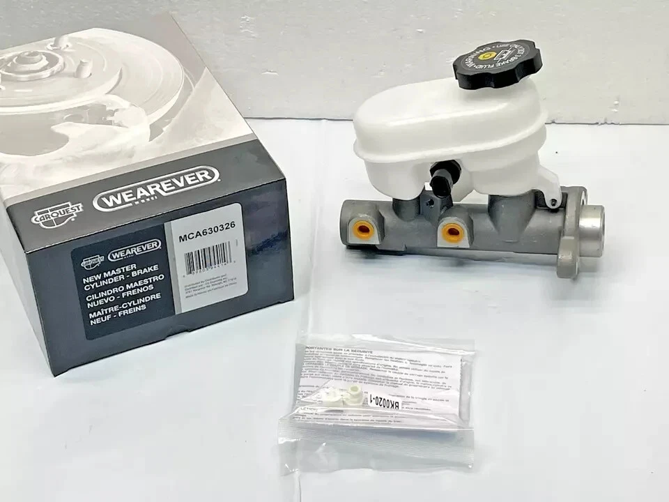 Cilindro maestro de freno MCA630326 Carquest nuevo con tanque como se muestra Foto 1 de 1