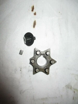 Segmento final del tambor de cambio con llave recta 3R4-18185-00-00 1982 Yamaha YZ490 Foto 1 de 4