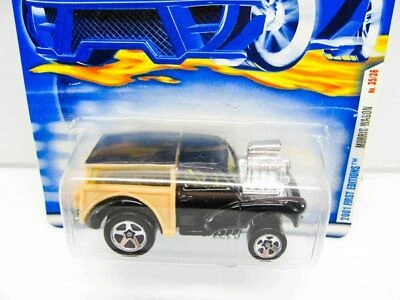 1 NEW Hot Wheels Die Cast Collectible - Morris Wagon - 2001a - Image 1 of 4