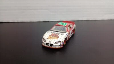 Carregador 1:64 ACTION / #19 Dodge Dealers/Bad News Bears / Jeremy Mayfield / '05 - Imagem 1 de 4