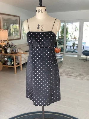 Vestido de cóctel Nine West 8 negro con lunares rosas Foto 1 de 4