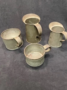 Tin ware antique - 2 mugs with handle, 2 pitchers. - Picture 1 of 5