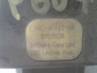 Chassis ECM Steering Above Glove Box Fits 97-02 CROWN VICTORIA 631664 - Image 1 of 3