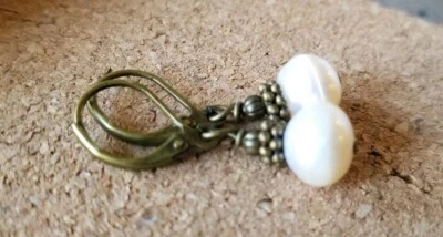 Pendientes colgantes perlas agua dulce bronce palanca nupcial blanco estilo antiguo Foto 1 de 4